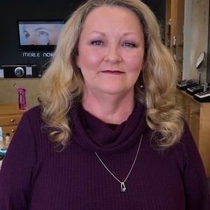 Meet your Posher, Kathy